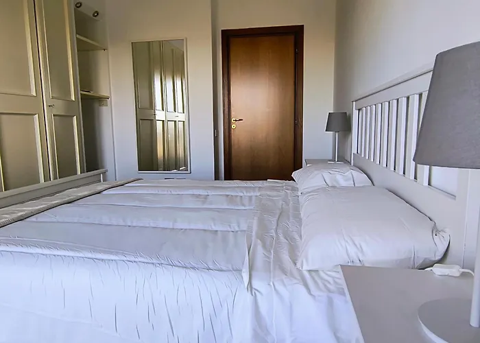Beplace La Nuvola Apartament *